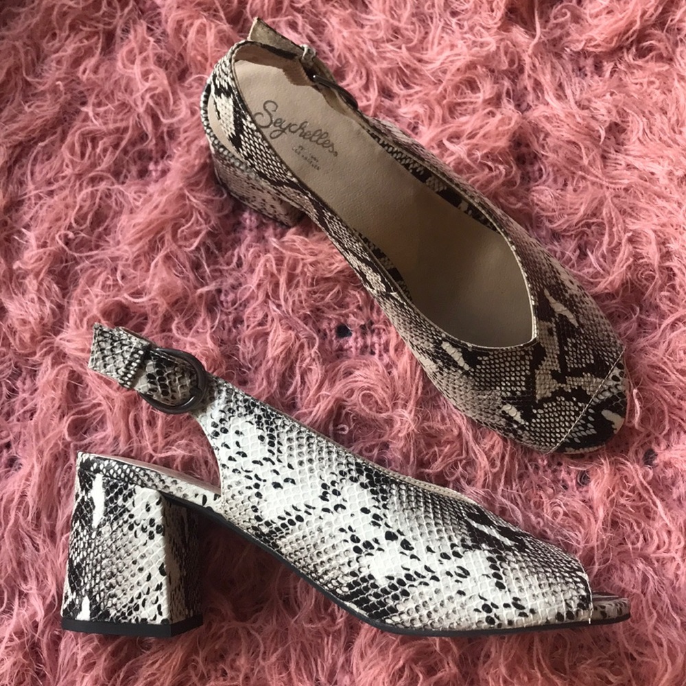 Anthropologie Seychelles Alligator Heels